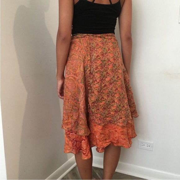 2 Hippie Skirts FUNKY PEOPLE Green Paisley M & INDIAN 2-way Orange Silk Wrap OS - Picture 11 of 14